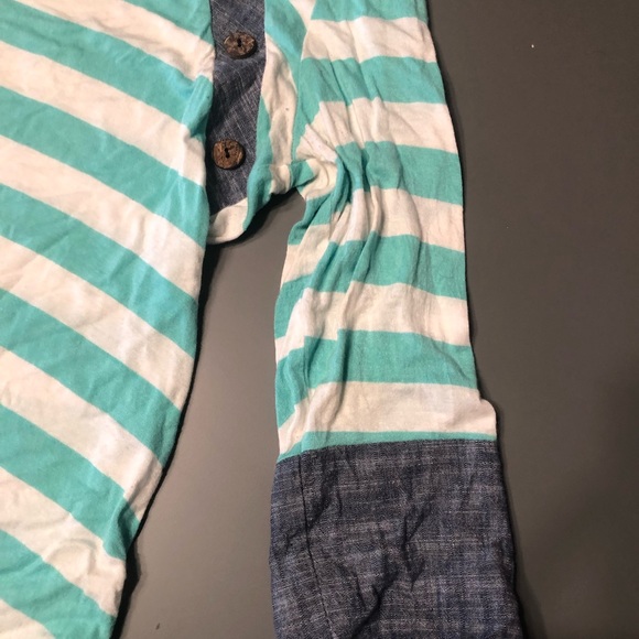 Three quarter length shirt - Picture 4 of 4